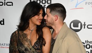 Priyanka Chopra ze swoim młodszym o 11 lat mężem obsypywali się czułościami na czerwonym dywanie