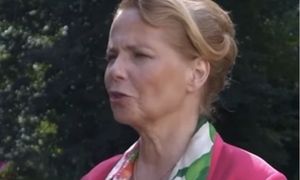 Mówi o emeryturach gwiazd. "Nie należy nikomu w portfel zaglądać"
