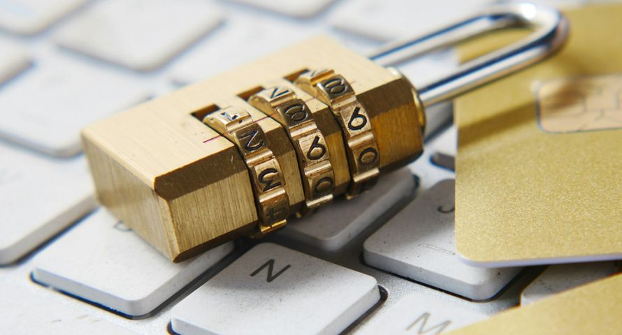 Nowe przepisy o cyberbezpieczeństwie. Firmy mają pięć miesięcy