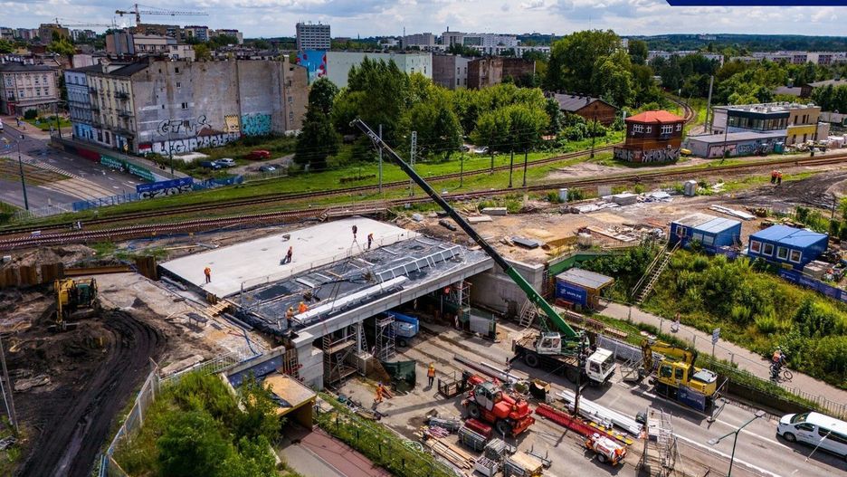 15 listopada zostanie znów zamknięty przejazd pod przebudowywanym wiaduktem nad ul. Piłsudskiego w centrum Sosnowca