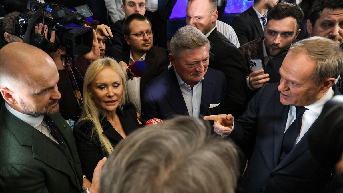 Donald Tusk, Rafa� Brzoska
Pawe� Supernak
event, GPW, plan gospodarczy, polityk, polityka, spotkanie z przedsi�biorcami, wydarzenie