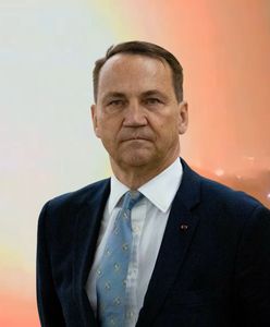 Sikorski o ataku na Teheran. "Nasza placówka i jej personel są bezpieczni"