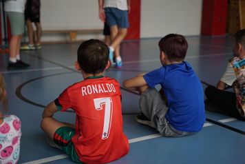 Sport bliżej mieszkańców. MKS Przemysław Poznań otwiera bezpłatne treningi dla różnych pokoleń
