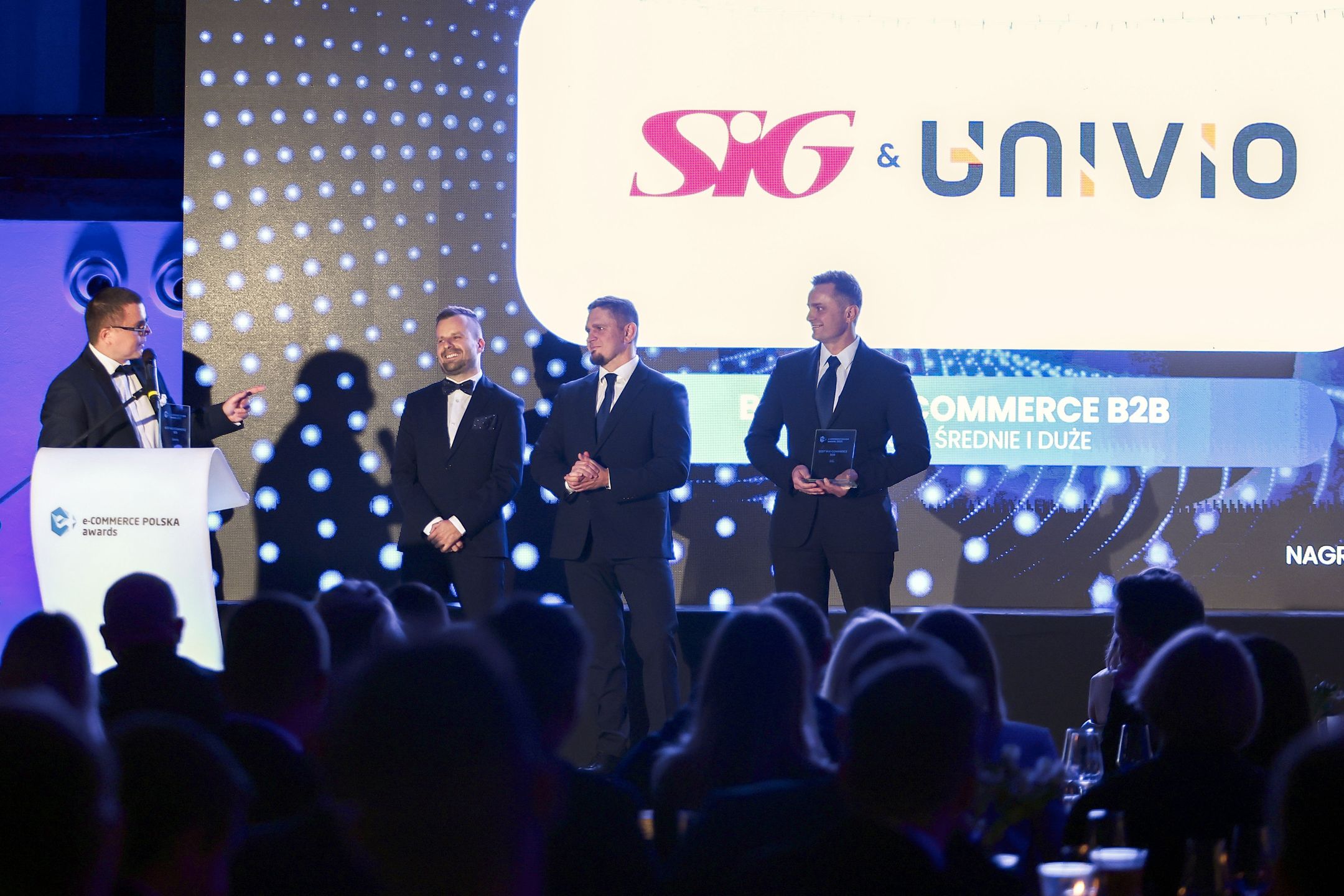 Najlepsi z najlepszych: SIG i Univio to laureaci tegorocznej edycji prestiżowego konkursu e-Izby e-Commerce Polska Awards w kategorii „Best in e-commerce B2B”. [FOT. IZBA GOSPODARKI ELEKTRONICZNEJ/AKPA]