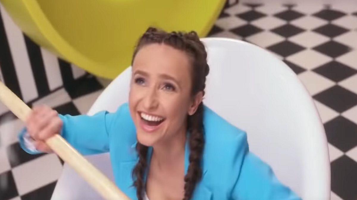 Parodia spotu reklamowego TVP