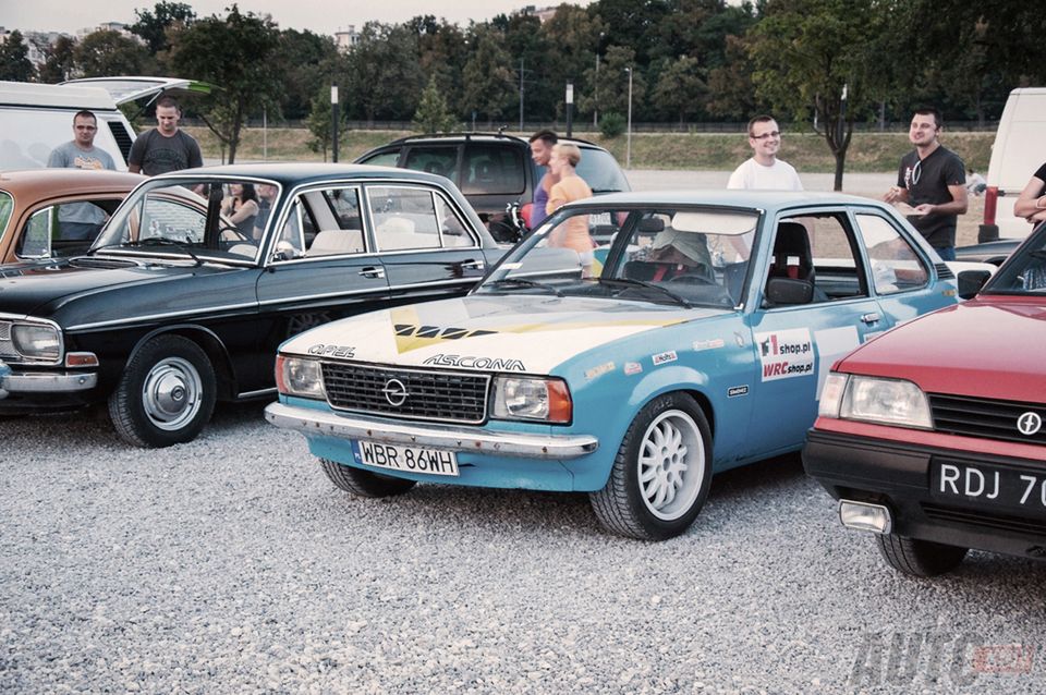 Czwartkowy spot Youngtimer Warsaw pod Stadionem Narodowym [galeria autokult.pl] 26