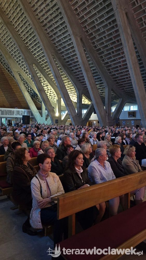 Reprezentacyjny Zespół Artystyczny Wojska Polskiego wystąpił w Sanktuarium św. Józefa we Włocławku
