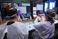 Obowiązkowe szczepienia przeciwko COVID-19 medyków. We Francji będą kary