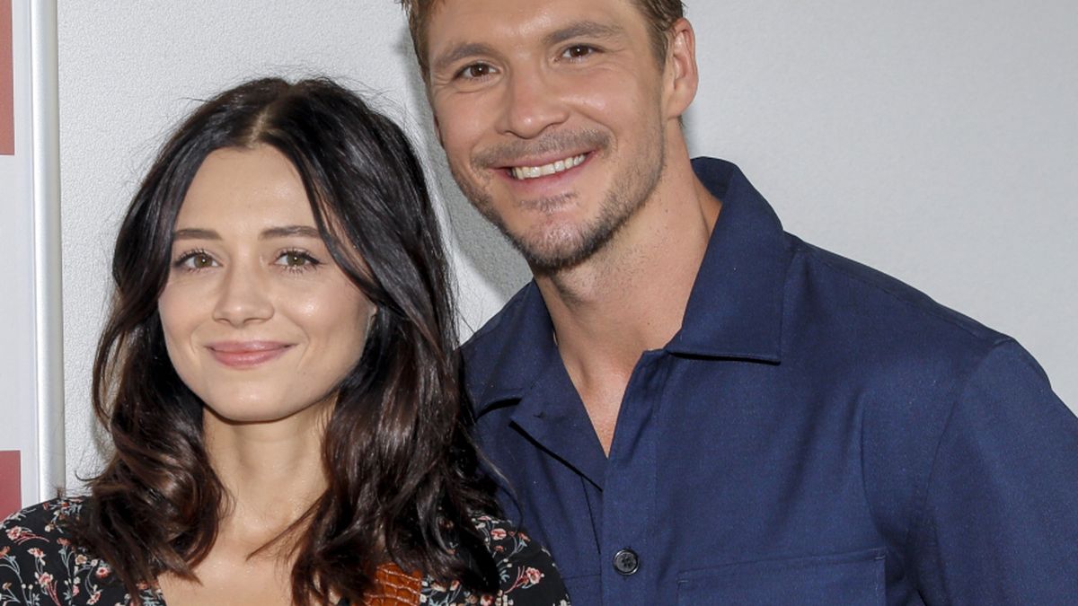 Kalska i Roznerski zerwali zaręczyny. Ale w serialu nadal grają parę