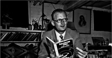 Arthur C. Clarke przewidział powstanie GPS-u