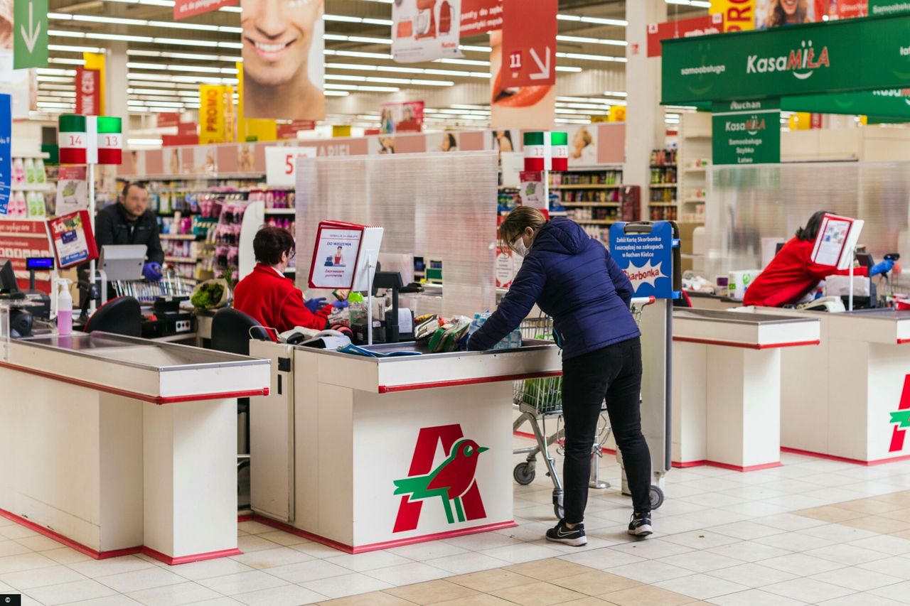 Auchan był w styczniu 2023 roku najtańszą siecią handlową - wynika z analizy firmy ASM Sales Force Agency 