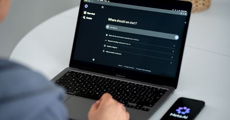 Polacy pokochali AI. Polska blisko światowej czołówki