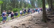 Karkonosze. Ogromna kolejka do Wąwozu Kamieńczyka