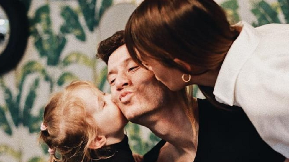 Ania i Robert Lewandowscy z córką Klarą