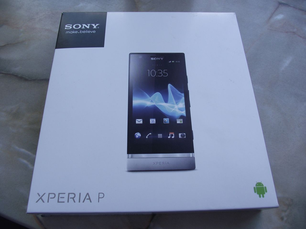 Sony Xperia P - pudełko
