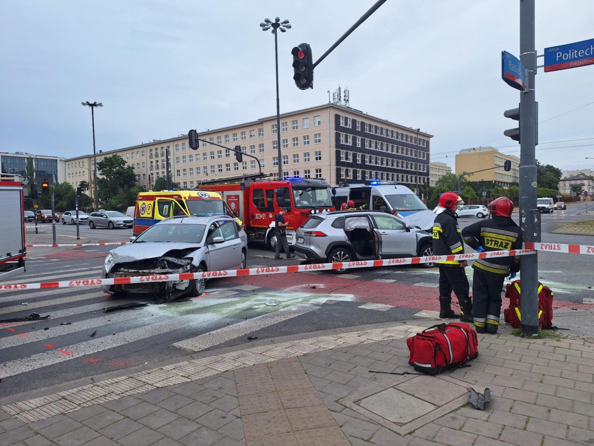 18-latek w bmw uciekał przed policją