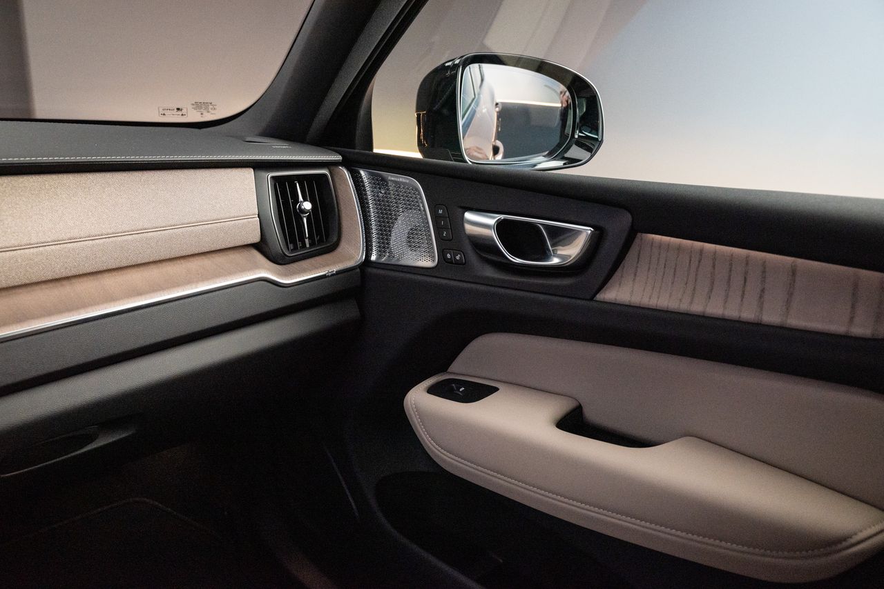Volvo XC60 po drugim liftingu (2026)