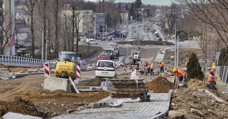 Bielsko-Biała. Przebudowa ulicy Cieszyńskiej. Kolejne zmiany w ruchu już od piątku