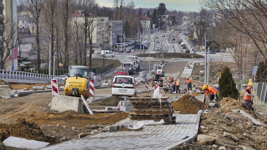 Śląskie. Od piątku 9 kwietnia wprowadzona zostanie tymczasowa organizacja ruchu w związku z przebudową ulicy Cieszyńskiej w Bielsku-Białej.