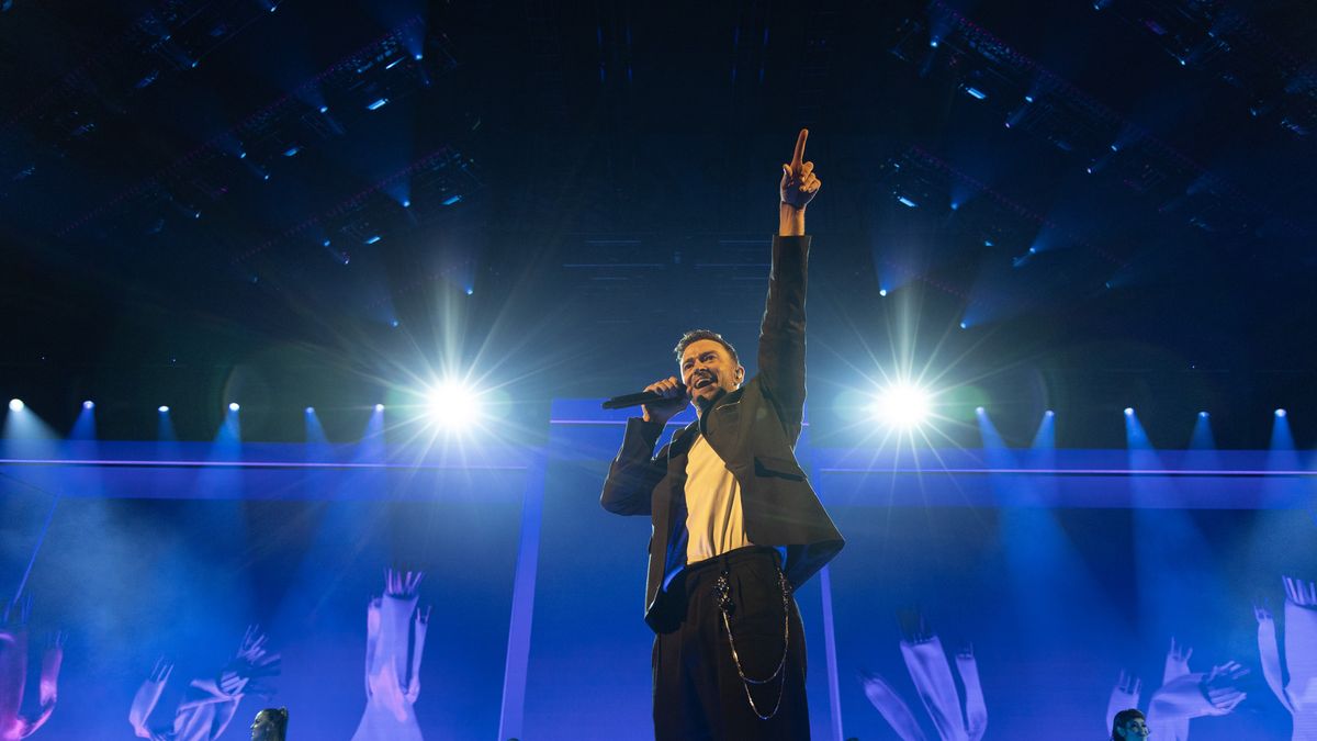 Zamiast z wymiarem sprawiedliwości, wokalista wolał spotkać się z fanami