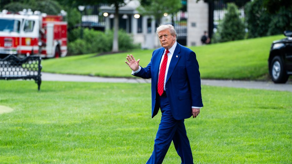 WASHINGTON, DC  June 20: US President Donald Trump makes his way to Marine One on the South Lawn of the White House on Friday June 20, 2025.  (Photo by Demetrius Freeman/The Washington Post via Getty Images)