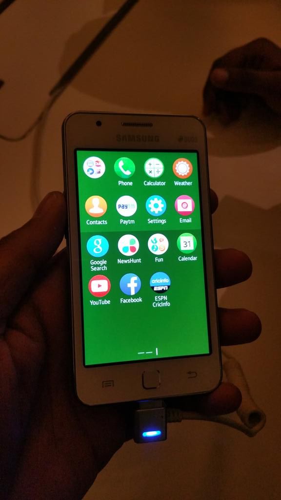 Samsung Z1 z Tizenem wycieka w pełnej krasie 2