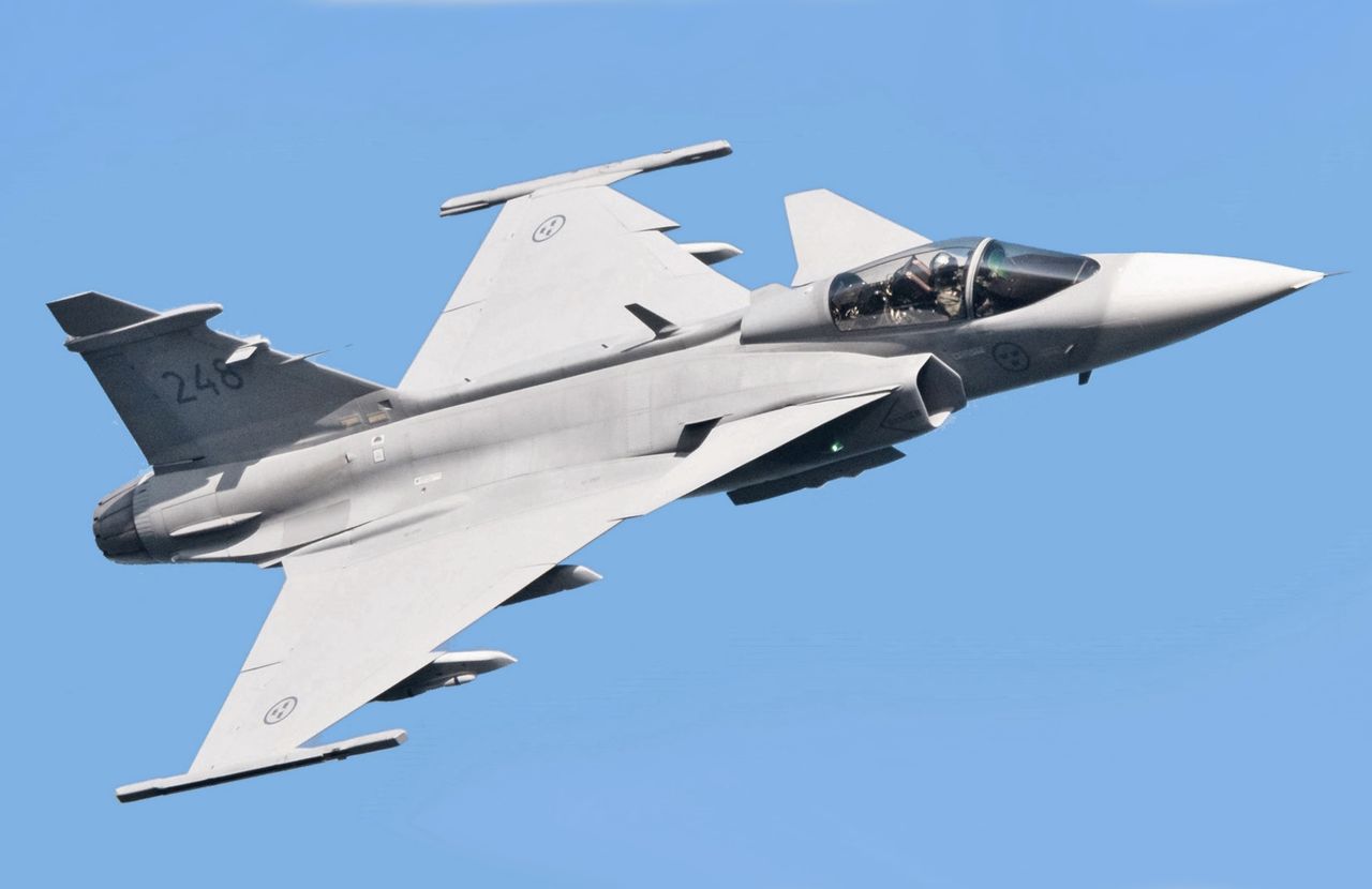 SAAB JAS 39 Gripen