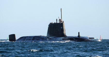Media: Okręt o napędzie atomowym w strategicznym miejscu. Czeka na sygnał