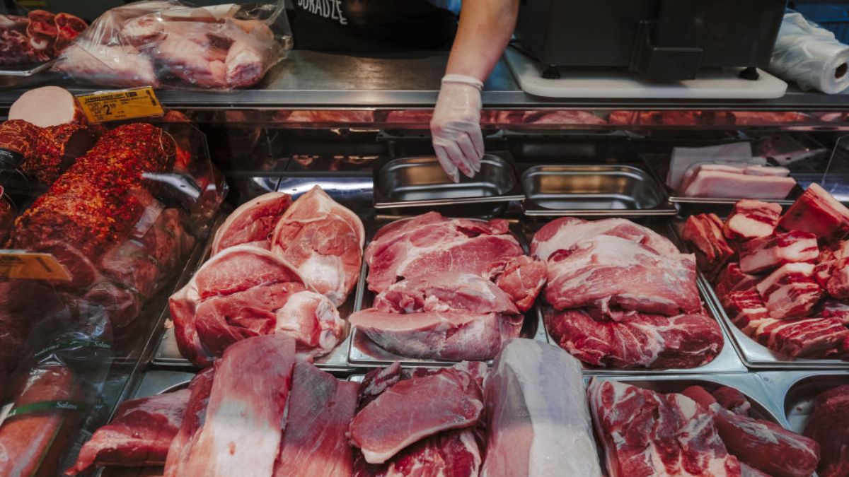 Auchan wydał komunikat o produktach mięsnych. Nie można ich jeść