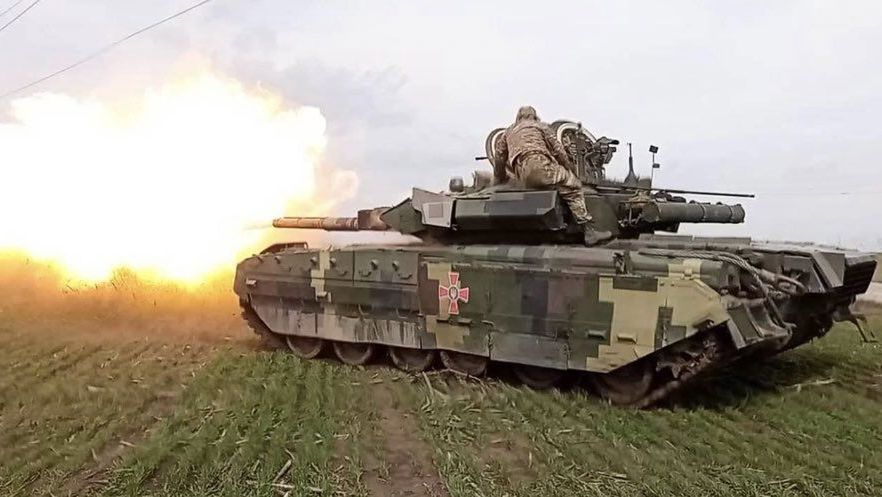 Ukraiński czołg T-84 Opłot.