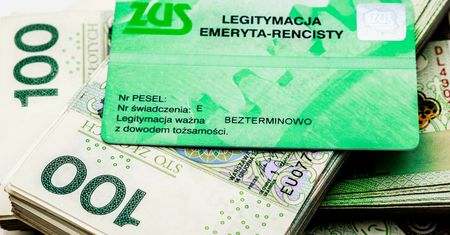 ZUS ogłasza: jesteśmy gotowi do wypłaty. Przelewy już we wtorek