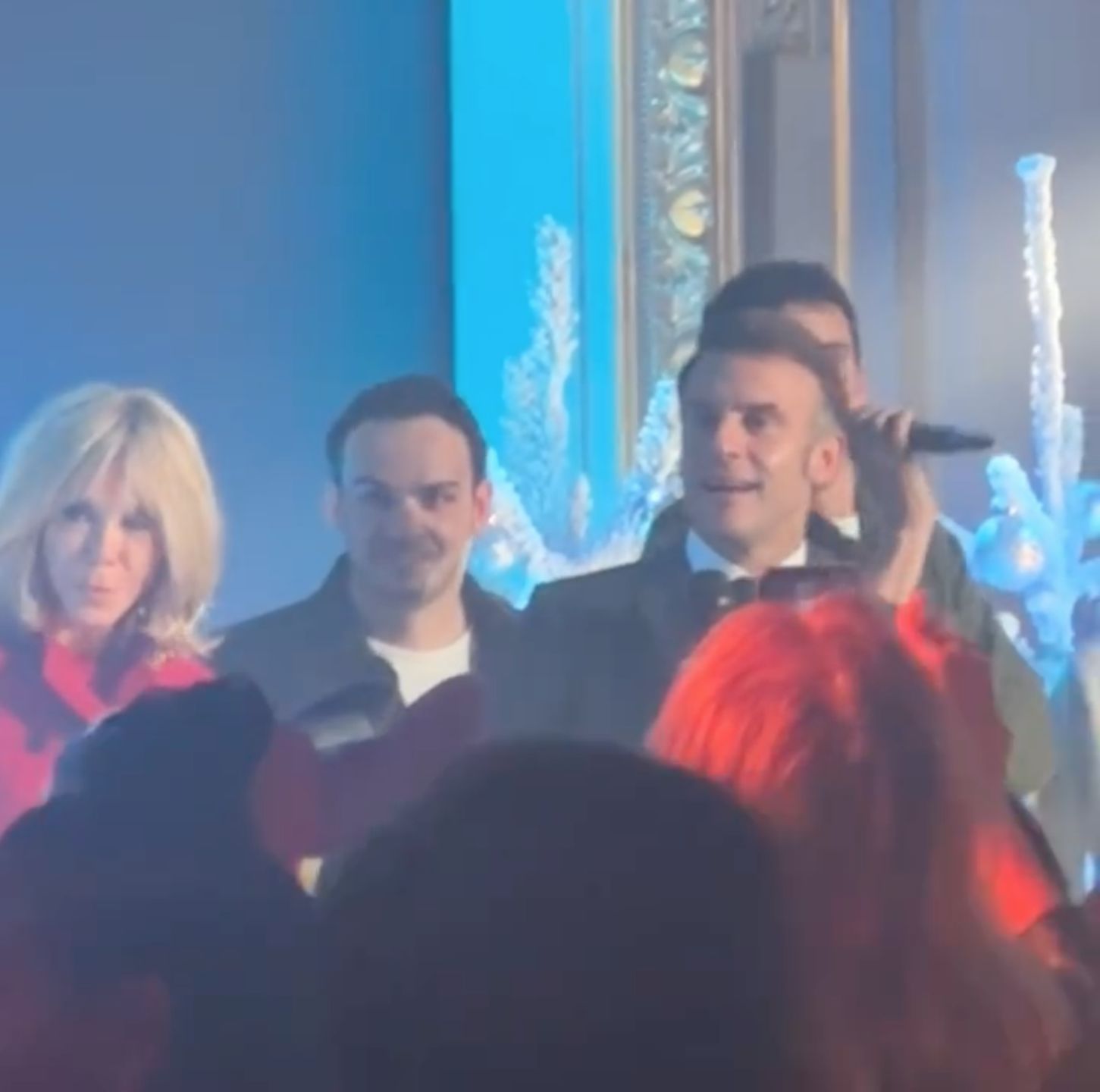 Emmanuel Macron i Brigitte Macron na świątecznym spotkaniu