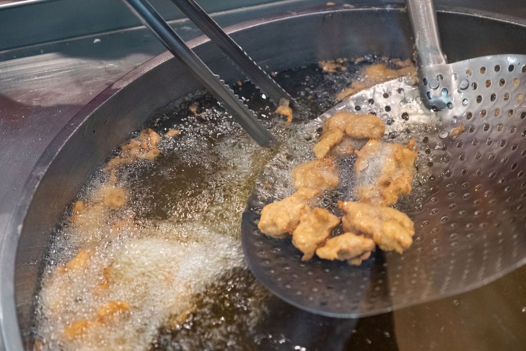 Nadmiar tłuszczu zagraża wątrobie i prowadzi do demencji