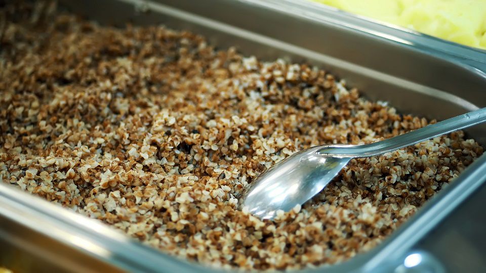 Tak wygląda najzdrowsza kolacja. Zbija cukier, gdy śpisz