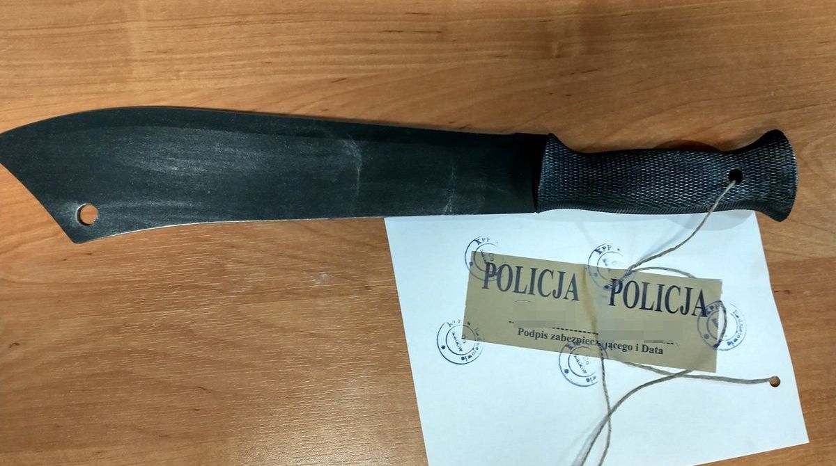 14-latek z maczetą w szkole. Szybka reakcja policji