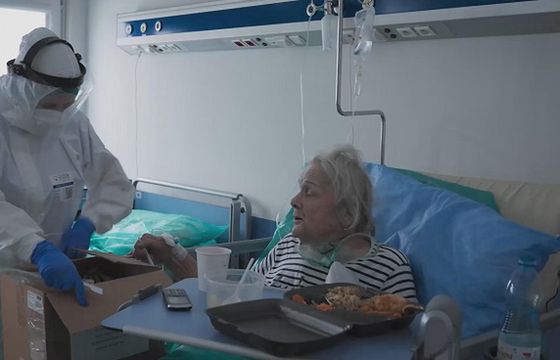 TVP1 pokazała dokument „Jutro ulepimy bałwana”, serialowa wersja w TVP Dokument