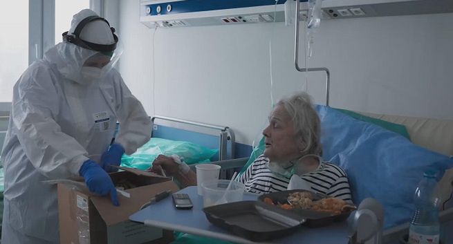 TVP1 pokazała dokument „Jutro ulepimy bałwana”, serialowa wersja w TVP Dokument