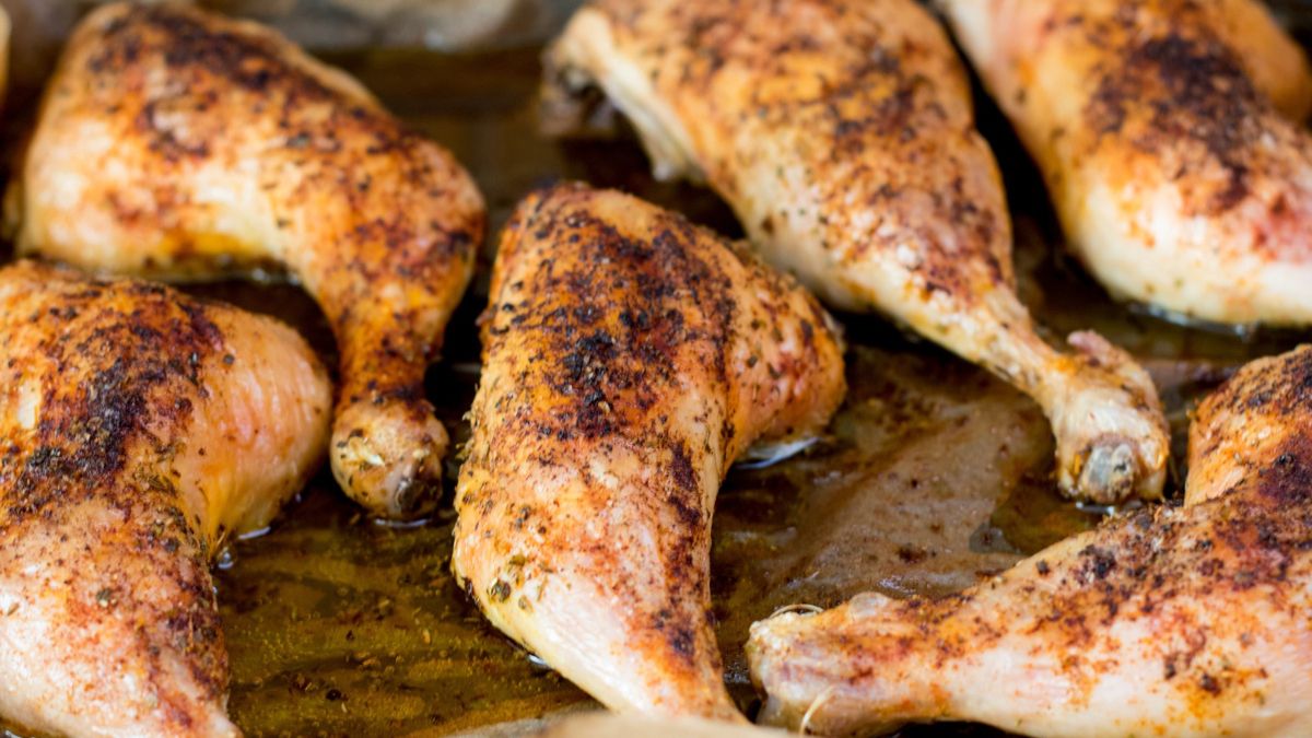 W jakiej temperaturze piec udka?