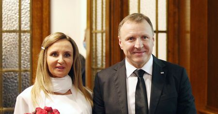 Rocznica ślubu Jacka Kurskiego. Romantycznie i drogo, a faktura na TVP