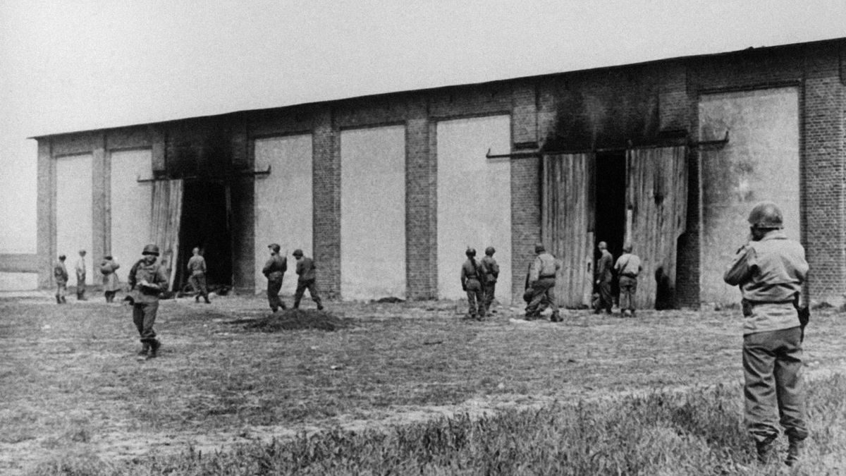 Niemcy spalili w stodole ponad 1000 ludzi. W większości Polaków. Mało kto o tym wiedział 1