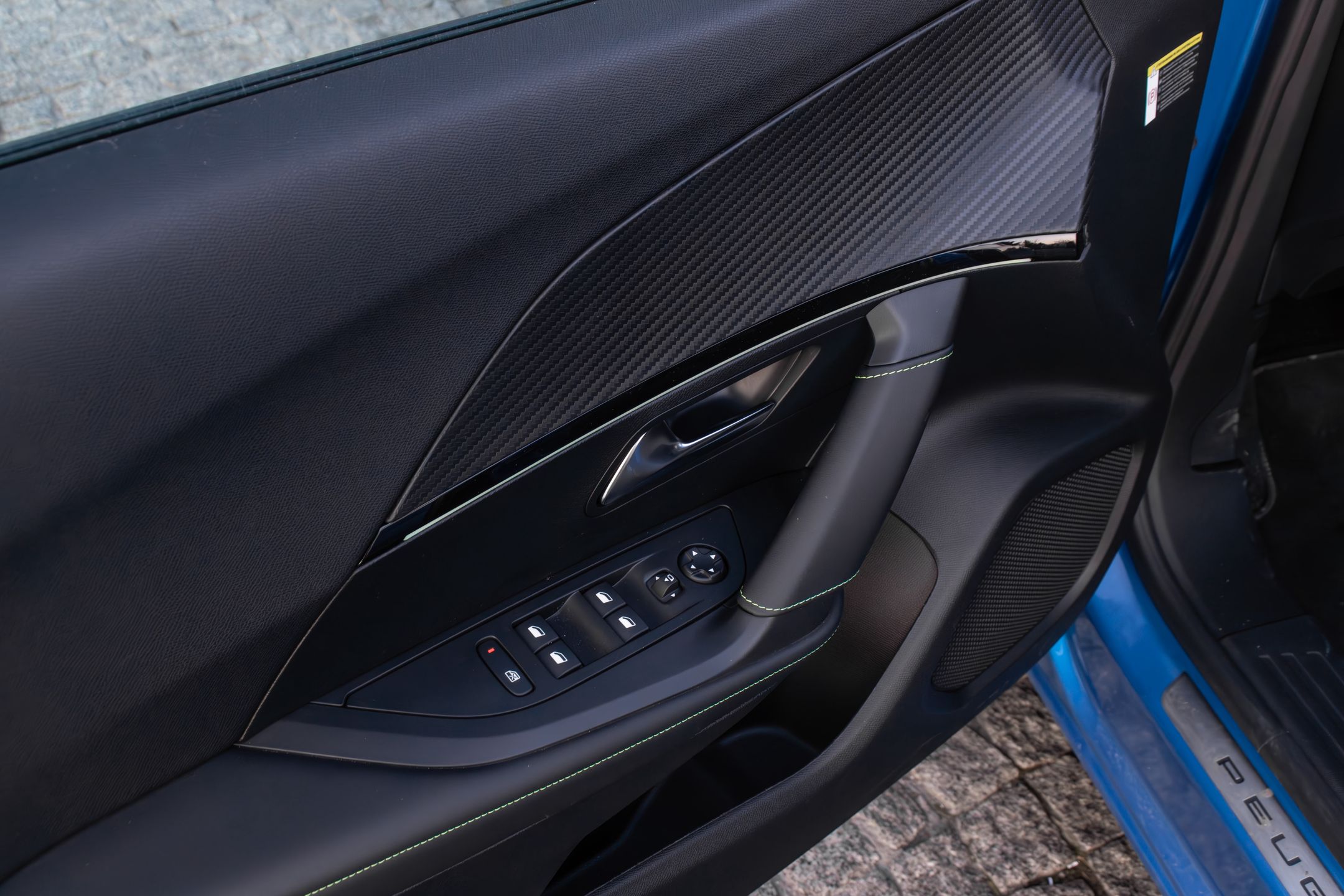 Peugeot e-2008 po liftingu 2024