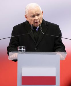 Kaczyński znów mówi o "zamachu" w Smoleńsku. Poseł PO ma teorię