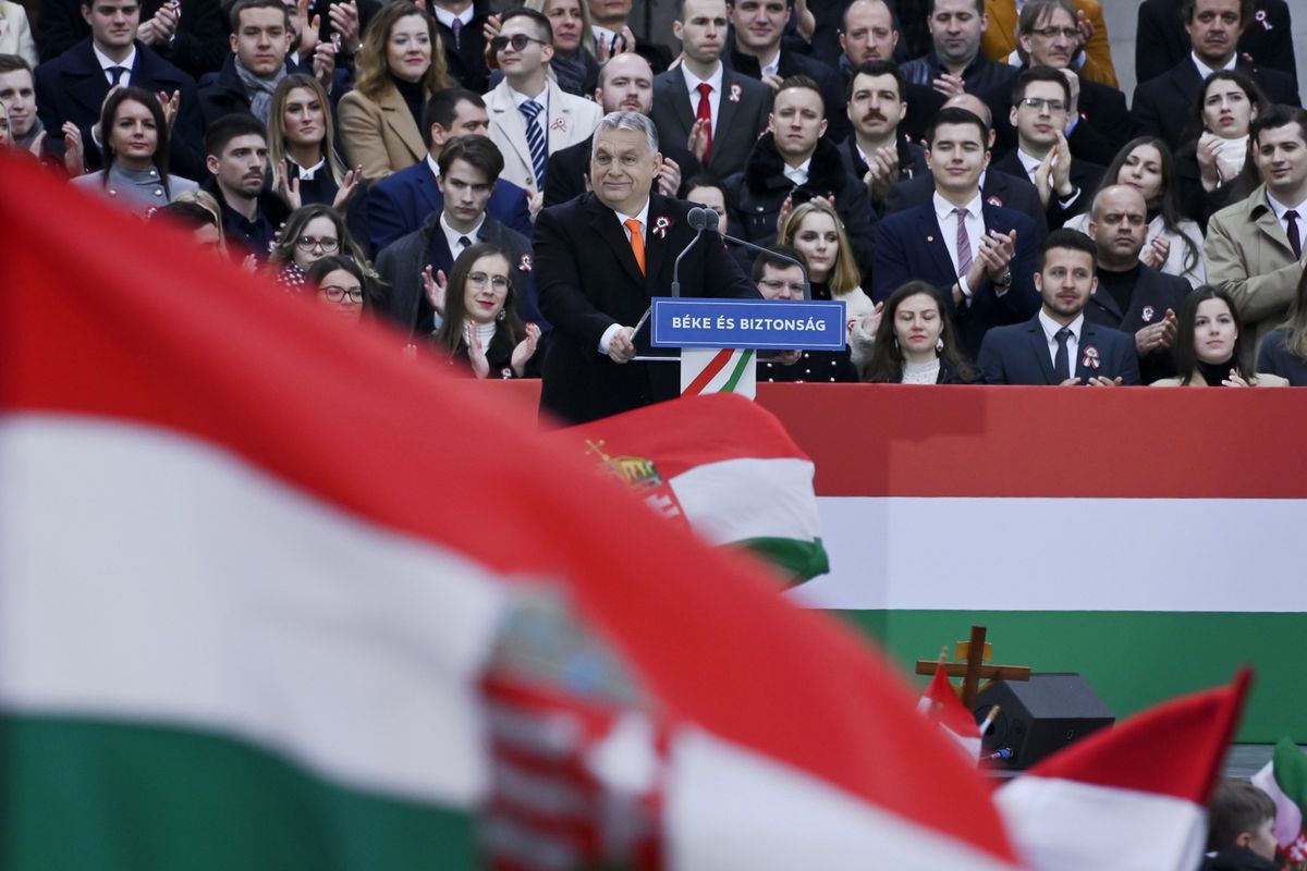 Viktor Orban skrytykował Donalda Tuska