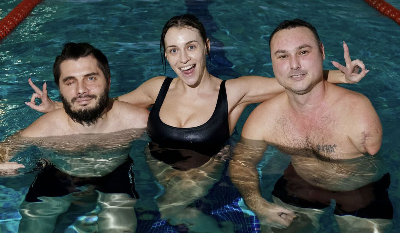 A porn star from Ukraine participated in a photo shoot as part of a campaign to raise funds for modern prosthetics for Ukrainian veterans.