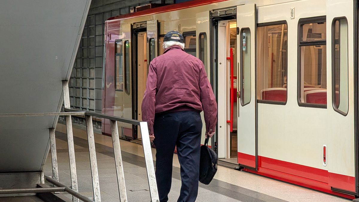 Emeryt z Włoch zagrał w filmie