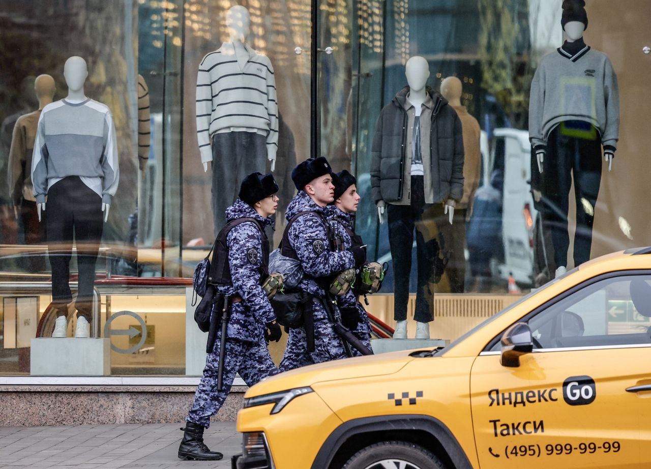 Russian volunteers face hefty fines for lost military gear