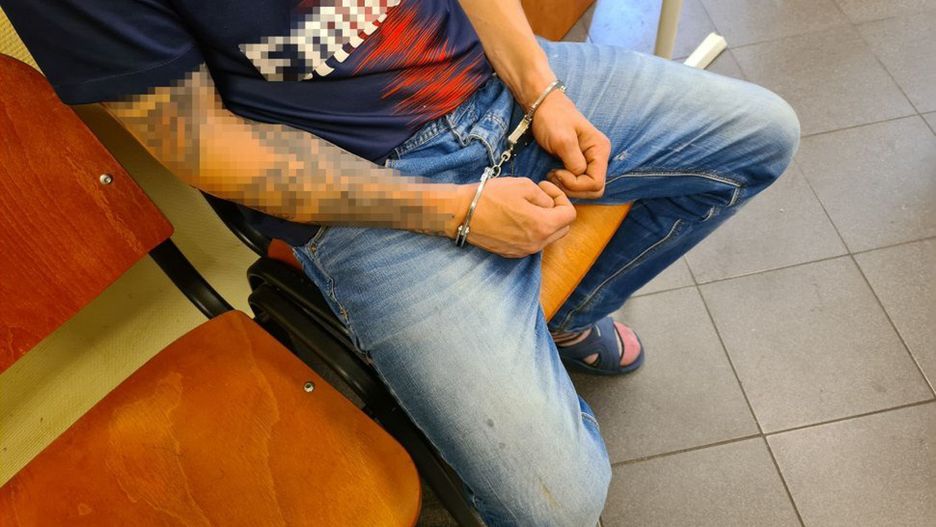 Śląskie. 37-letni mężczyzna złapany w Mysłowicach podejrzany jest o liczne kradzieże z włamaniem na terenie kraju. 