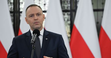 Weto prezydenta ws. SAFE. Zapytali o zdanie Polaków