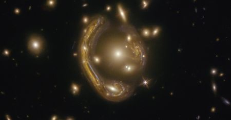 Zdjęcie z Teleskopu Hubble'a. Zaskakujące zjawisko w kosmosie