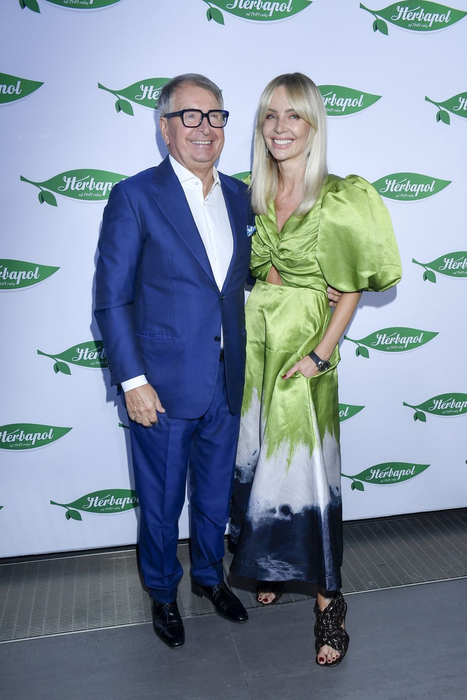 Agnieszka Woźniak-Starak na ściance z Jerzym Starakiem